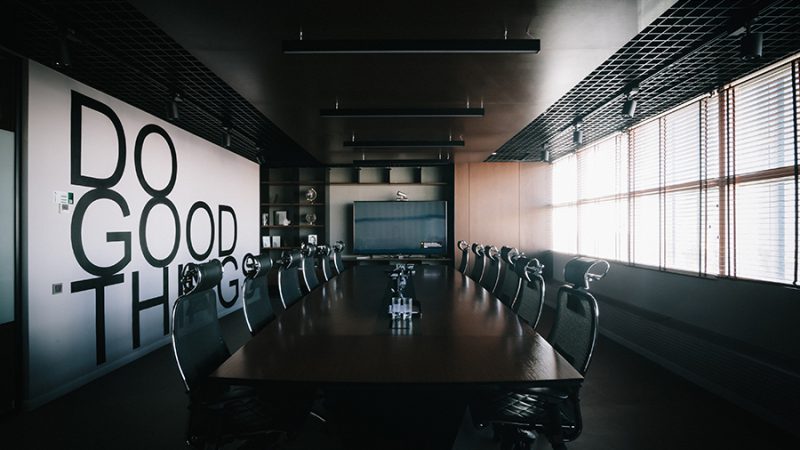 jak ogrzać salę konferencyjną